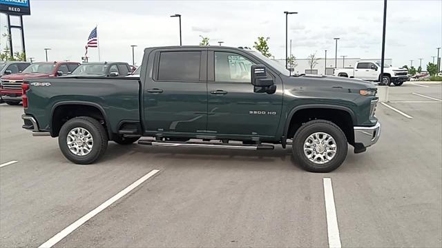 2026 Chevrolet Silverado 3500HD Crew Cab, Standard Bed, LT, 4WD