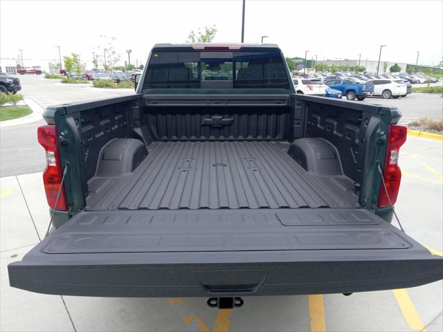 2026 Chevrolet Silverado 3500HD Crew Cab, Standard Bed, LT, 4WD