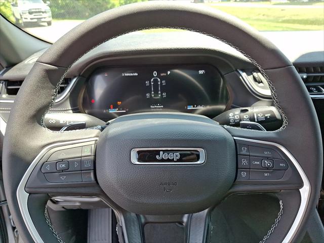 2026 Jeep Grand Cherokee Altitude 4x4