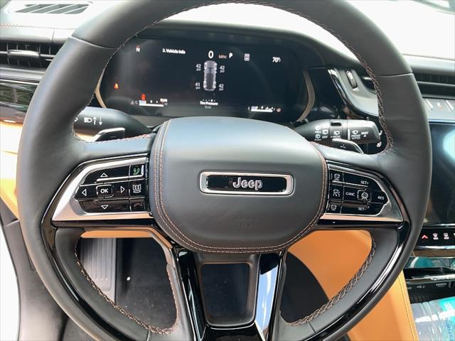 2026 Jeep Grand Cherokee Summit 4x4