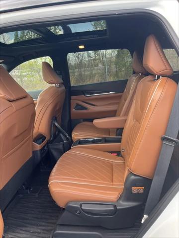 2024 INFINITI QX60 AUTOGRAPH AWD 2024 INFINITI QX60 AUTOGRAPH AWD