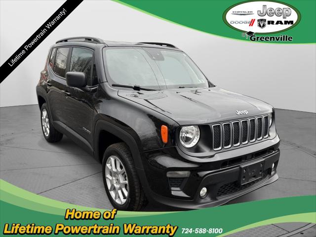 2022 Jeep Renegade Latitude 4x4 2022 Jeep Renegade Latitude 4x4