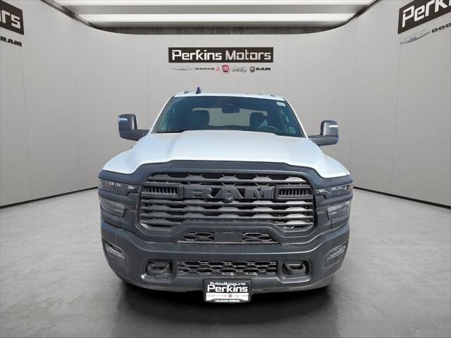 2026 RAM Ram 3500 Chassis Cab RAM 3500 TRADESMAN CREW CAB CHASSIS 4X4 60 CA