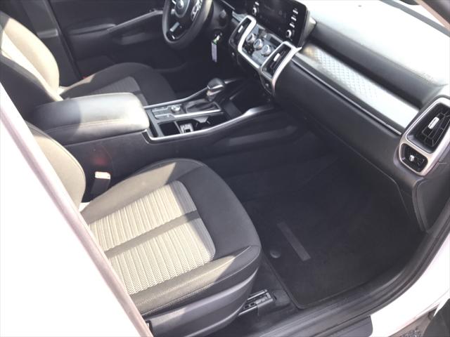 2021 Kia Sorento LX
