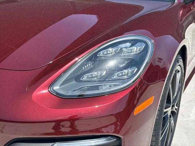 2023 Porsche Panamera Platinum Edition