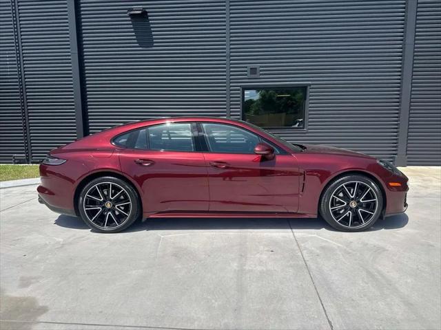 2023 Porsche Panamera Platinum Edition