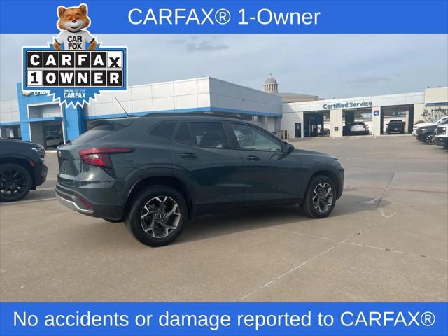 2025 Chevrolet Trax FWD LT