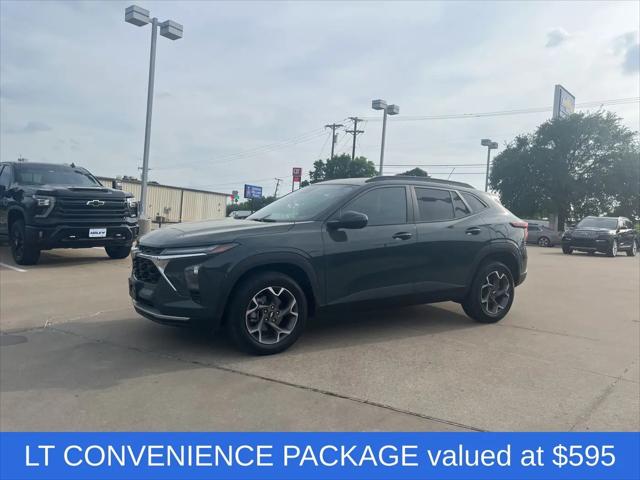 2025 Chevrolet Trax FWD LT