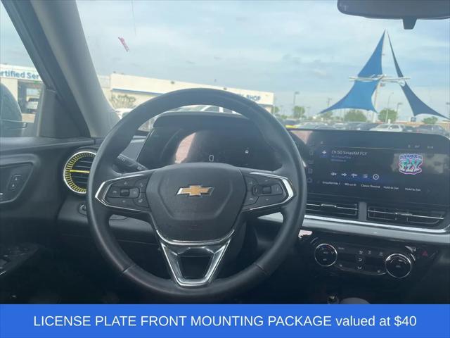 2025 Chevrolet Trax FWD LT