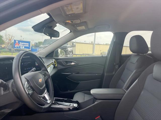 2025 Chevrolet Trax FWD LT