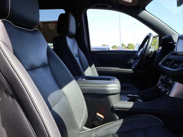 2024 GMC Yukon 4WD SLT
