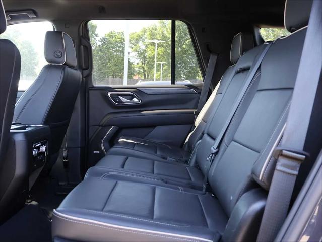 2024 GMC Yukon 4WD SLT