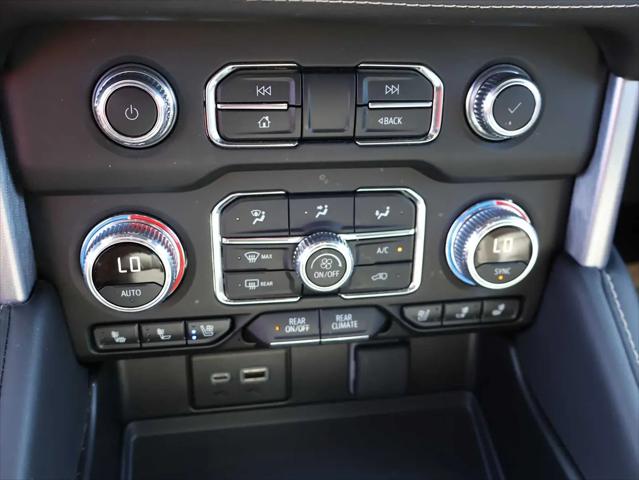 2024 GMC Yukon 4WD SLT