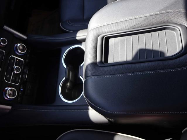 2024 GMC Yukon 4WD SLT