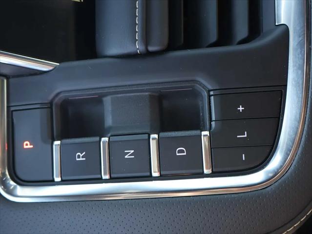 2024 GMC Yukon 4WD SLT