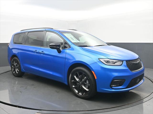 2026 Chrysler Pacifica Limited AWD