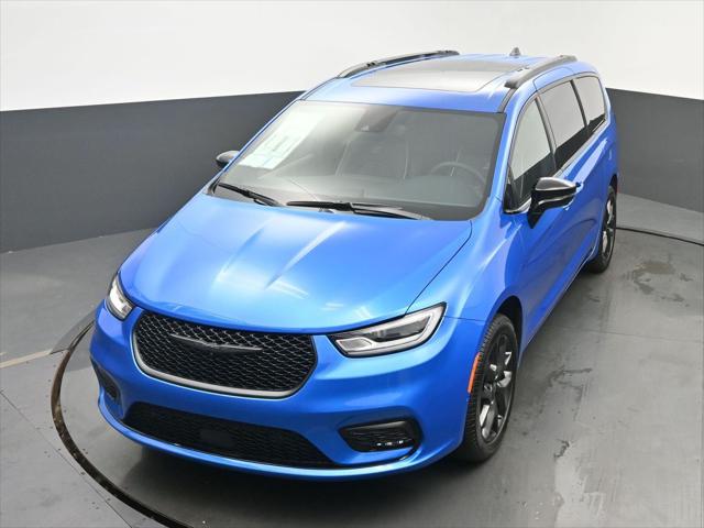 2026 Chrysler Pacifica Limited AWD
