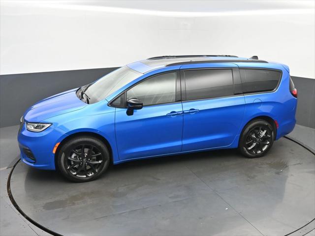 2026 Chrysler Pacifica Limited AWD
