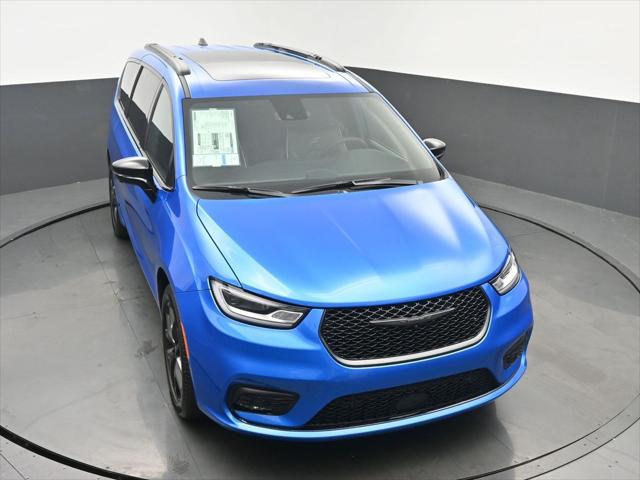 2026 Chrysler Pacifica Limited AWD