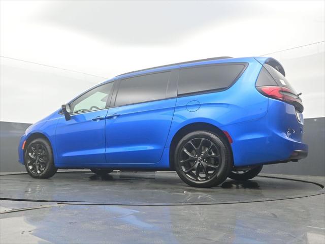 2026 Chrysler Pacifica Limited AWD