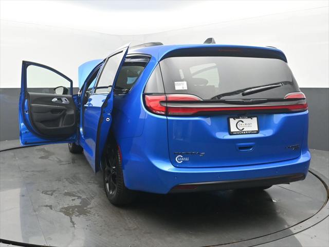 2026 Chrysler Pacifica Limited AWD