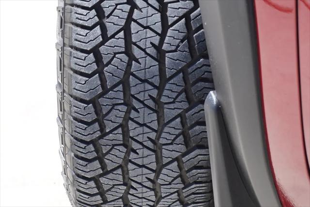 2023 Nissan Frontier Crew Cab PRO-X 4x2