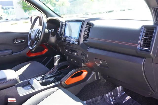 2023 Nissan Frontier Crew Cab PRO-X 4x2