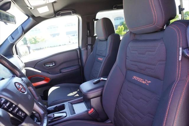 2023 Nissan Frontier Crew Cab PRO-X 4x2