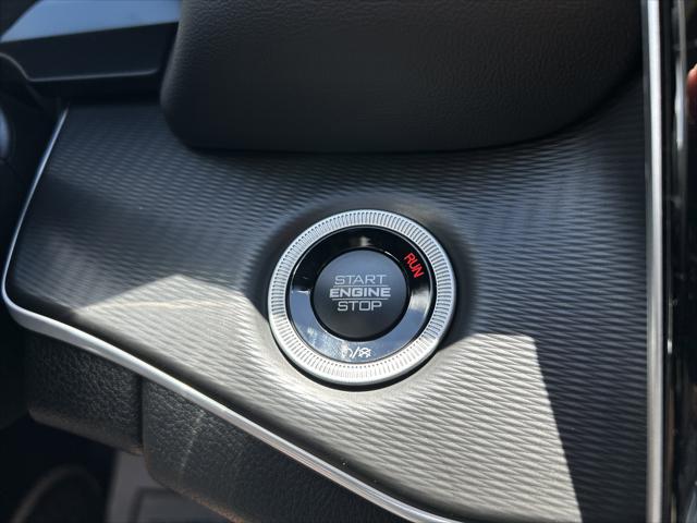 2026 Jeep Grand Cherokee Altitude 4x2