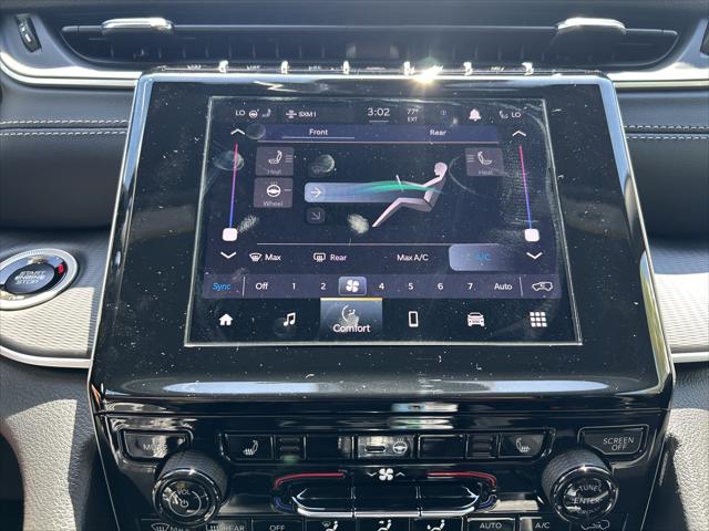 2026 Jeep Grand Cherokee Altitude 4x2