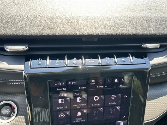 2026 Jeep Grand Cherokee Altitude 4x2