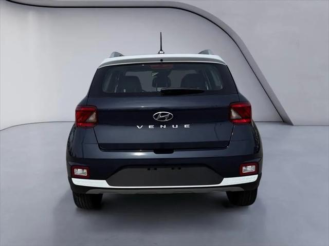 2026 Hyundai Venue SEL w/Two-Tone Roof