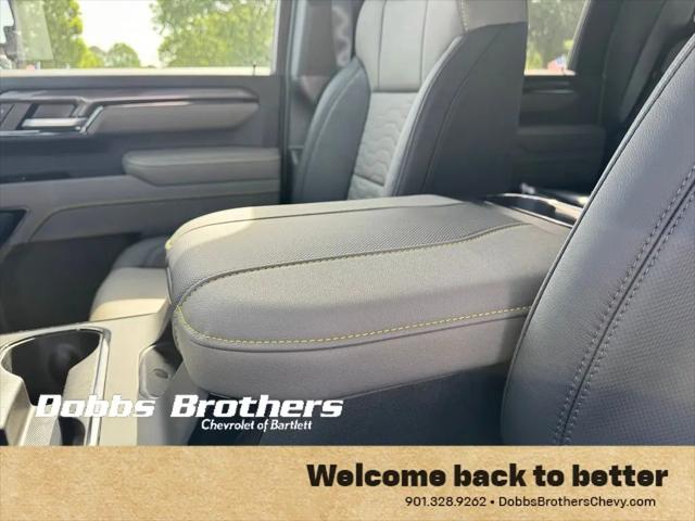 2026 Chevrolet Silverado 2500HD Crew Cab, Standard Bed, XR2, 4WD
