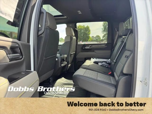 2026 Chevrolet Silverado 2500HD Crew Cab, Standard Bed, XR2, 4WD