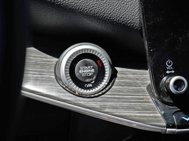 2023 Jeep Wagoneer Series II 4x2