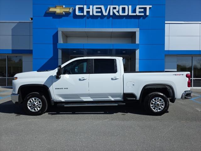 2025 Chevrolet Silverado 2500HD 4WD Crew Cab Standard Bed LT