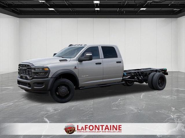 2026 RAM Ram 5500 Chassis Cab RAM 5500 TRADESMAN CHASSIS CREW CAB 4X4 84 CA