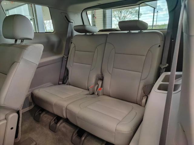 2023 GMC Acadia AWD SLT