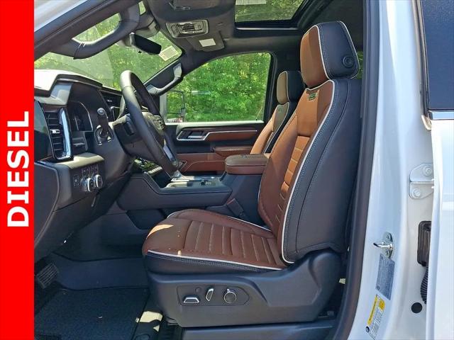 2026 GMC Sierra 2500HD Crew Cab, Standard Bed, Denali Ultimate, 4WD