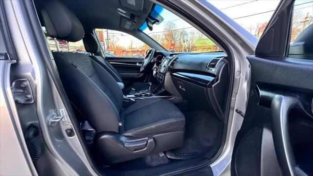 2015 Kia Sorento LX V6