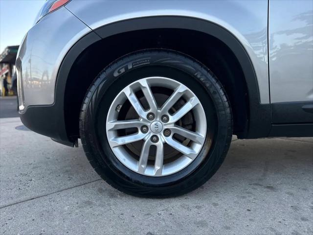 2015 Kia Sorento LX V6