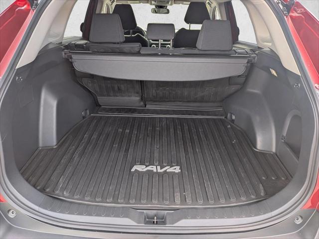 2023 Toyota RAV4 Hybrid LE