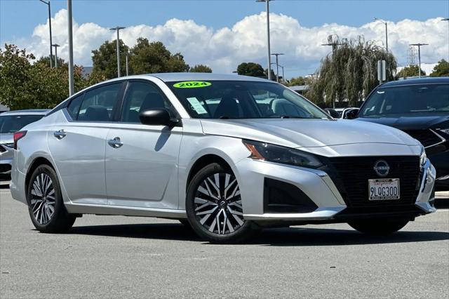 2024 Nissan Altima SV FWD