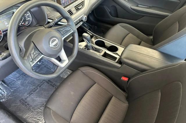 2024 Nissan Altima SV FWD