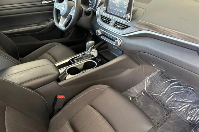 2024 Nissan Altima SV FWD