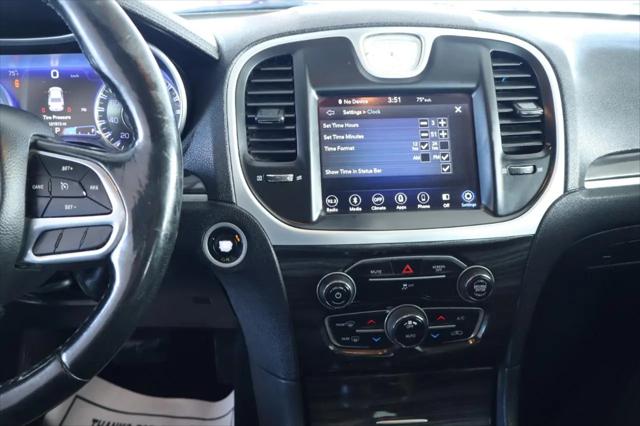2019 Chrysler 300 Touring