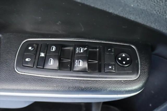 2019 Chrysler 300 Touring