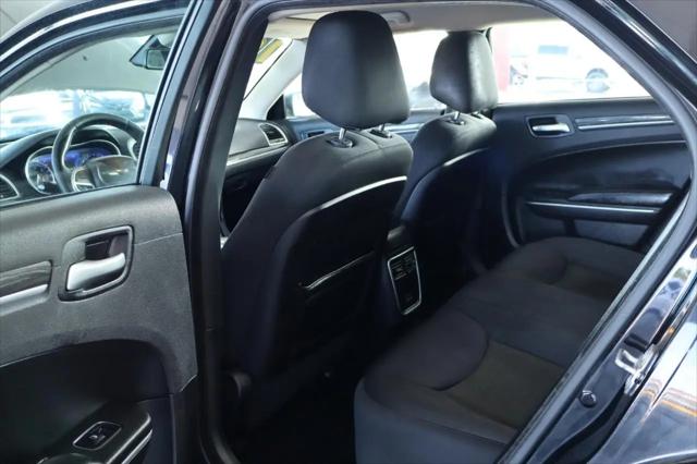 2019 Chrysler 300 Touring