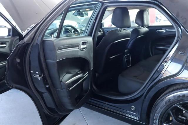 2019 Chrysler 300 Touring