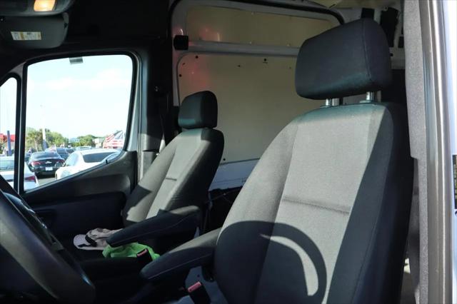 2020 Mercedes-Benz Sprinter 2500 High Roof V6